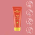 Aqualogica Detan+ Smoothie Face Wash with Glycolic Acid & Cherry Tomato -100ml - Image 3