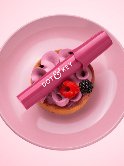 Dot & Key Meltie Lip Balm SPF 50+ With 2% Kojic & Vitamin C | | 4g (Berry crumble)